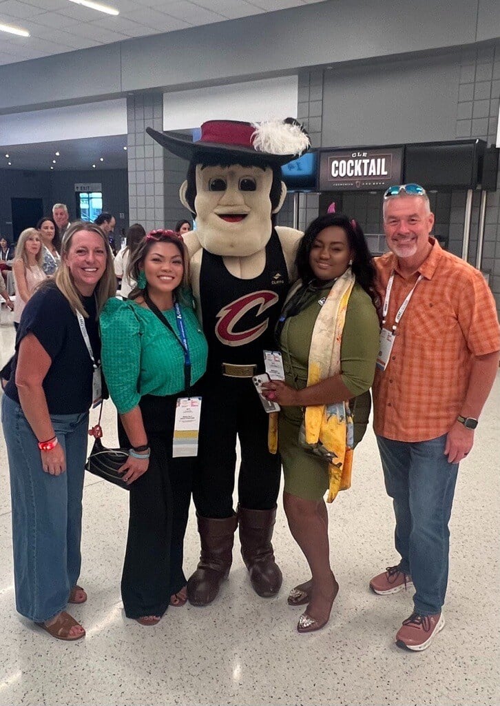 🚨 Day 3 at the #ASAE24 🚨 
Don’t miss out—come visit us at Booth #111 by the main entrance! 
Enter our big raffle for a chance to win Apple Air Pods, Google EarPods, Google home devices and more exciting prizes! 🎉 

#ASAE2024 #GlueUp #AssociationManagement