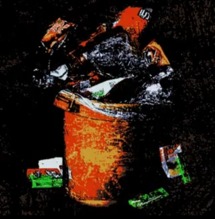 AntiSchool202's tweet photo. Trash🗑
Everyday you pass by thousand things and you throw theme to your trash of your mind ,thats what "Trash" is all about. ✨

🔴 3 XTZ
🔴 1/1
https://t.co/fKhjnaXzOS

#NFT #tezos #objkt #TezosArts #trash #AntiSchool https://t.co/wBccvWi6Z7