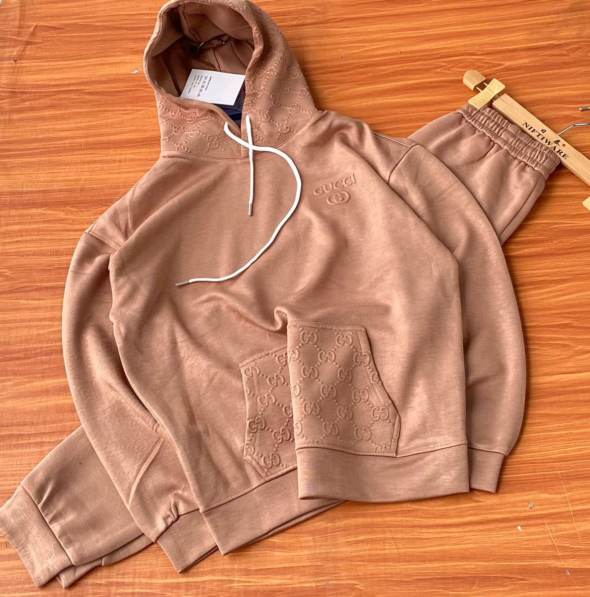 extardom's tweet photo. DESIGN HOODIES TOP AND DOWN SHORTS &amp; TROUSERS AVAILABLE NOW

SIZES RANGES FROM 
M
XL
2XL
3XL
4XL
&amp; 5XL

*PRICES ARE ATTACHED TO IT

WHATSAPP 0533392812 

‼️ DISCLAIMER! Don’t represent any of the brands

#wears #business #casual #lifestyle #designerstyle https://t.co/071v2bHZNm