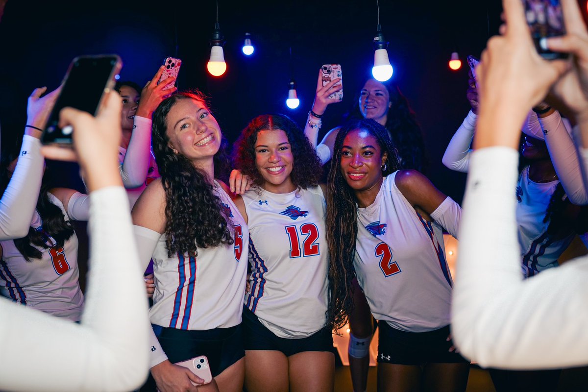 INHOUSE Media tweet media