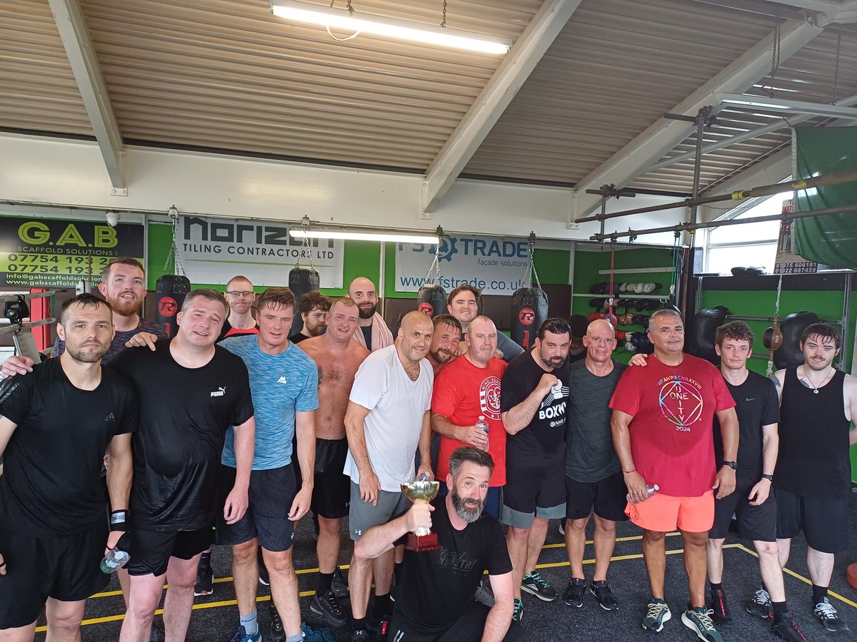 BeginningsI's tweet image. 20 Men in today! (2 camera shy)

• Boosted confidence and self-esteem
• Improved physical and mental wellbeing 
• Strong bonds of brotherhood and support
• Healthier coping mechanisms
• Renewed sense of purpose

#boxwell by NBIL CIC