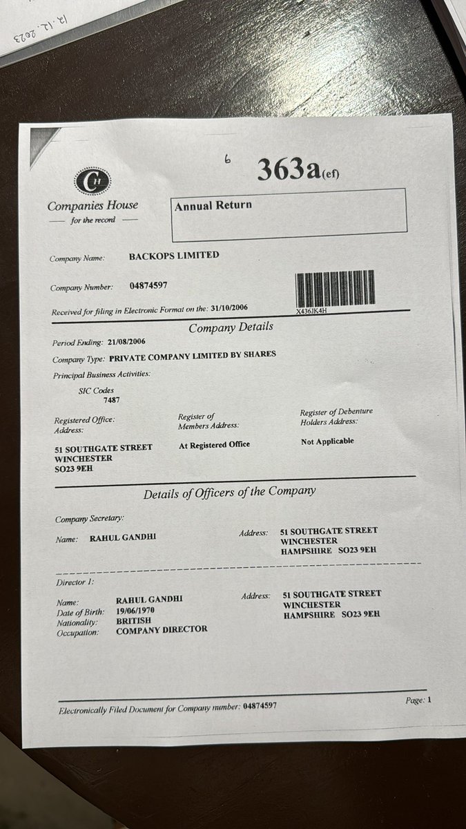 i_zenaku's tweet photo. @RahulGandhi @georgesoros ke dalleh https://t.co/D7l8S8dq11