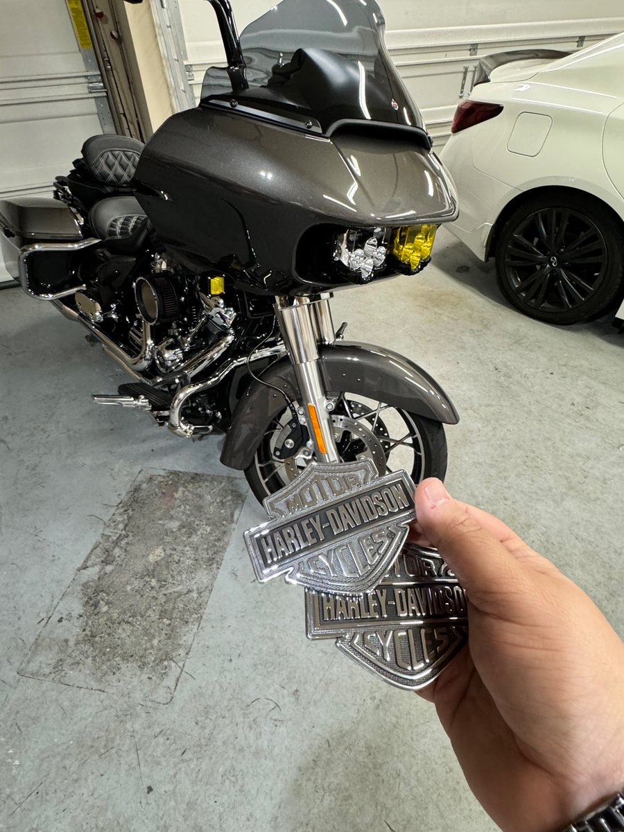 Rican2191's tweet photo. @harleydavidson You should be ashamed destroying an American Brand by shipping off jobs to Thailand and going woke. My emblems are in the trash and @indianmotocycle will sell me a new bike. https://t.co/GLckV7PbMp