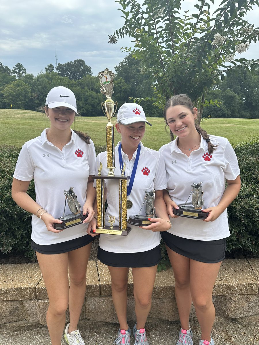 The Lady Bruins win the FCA high school invitational at Jackson Country Club