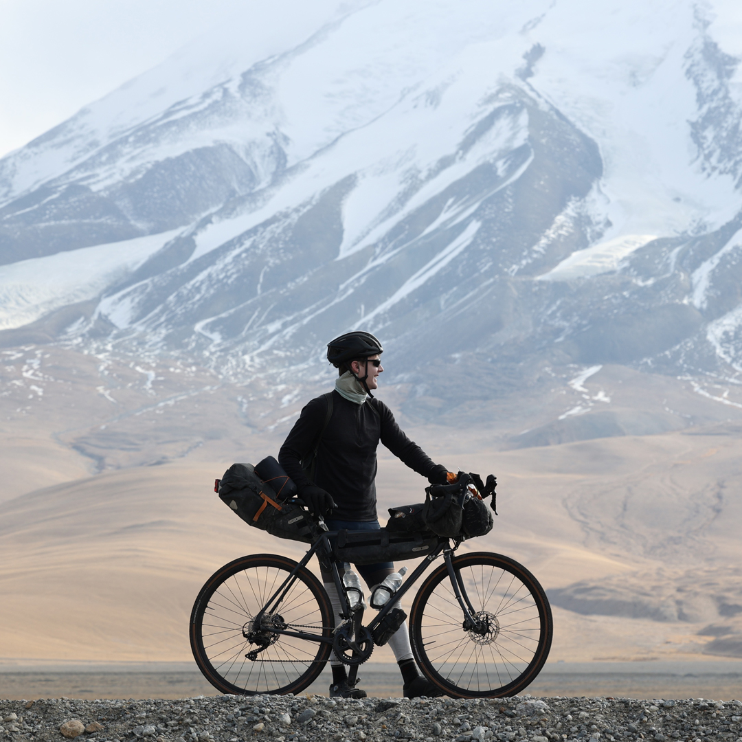 Tonight on Monday Night Travel: Andrew Mortensen just biked around the world to raise money for suicide prevention. Fresh off his 27,000-mile cycle, Andrew joins Monday Night Travel to share vivid stories from the journey. ricksteves.com/travel-tips/tr…

#RickStevesEurope