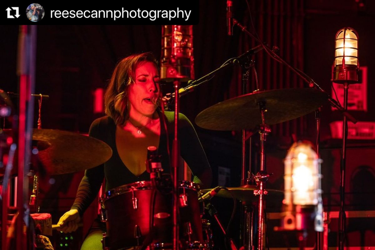Having a blast drumming &amp; singing bgvs for <a href="/IronAndWine/">Iron & Wine</a> - remaining shows on this run: New Haven, Brooklyn, Montreal, Toronto, Detroit, Cleveland, Indianapolis, Louisville, Nashville 🎶🦋

atlantaconcertreviews.com/iron-amp-wine-…