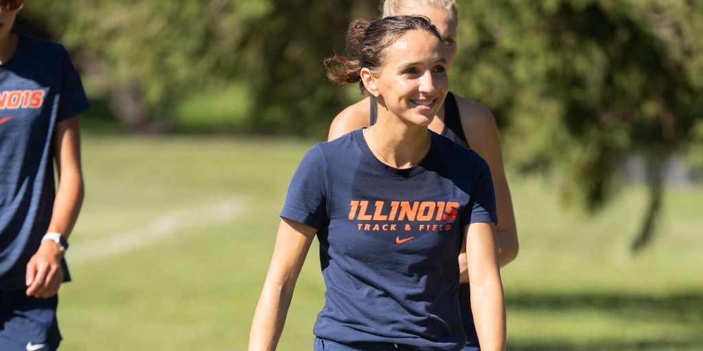 IlliniTrackXC's tweet photo. Less than a month separates us from the start of cross country race days!

#Illini I #HTTO I #WhyNotILL I @hallehilll I @nicolas_dov I @lydjoe3 I @anthonymaidaa https://t.co/Pfi1b6o4vO