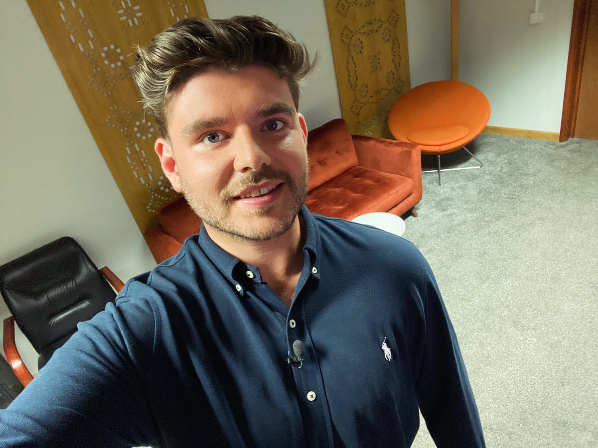 Lloyd Macey (@lloydmacey1) on Twitter photo Diolch <a href="/HenoS4C/">Heno 🏴</a> am y croeso cynnes iawn, ac i’r cyflwynwyr am y sgwrs! 🏴🎥 @s4c Diolch <a href="/HenoS4C/">Heno 🏴</a> am y croeso cynnes iawn, ac i’r cyflwynwyr am y sgwrs! 🏴🎥 @s4c