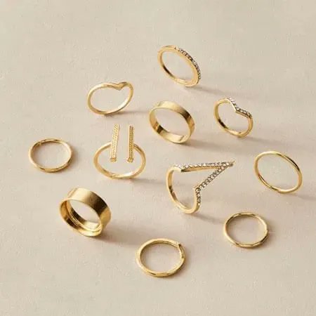 EBesich's tweet photo. Shop the Tweet 
Fashionable Gold Ring Set

https://t.co/8keRanxDtb

#ring #rings #jewelry #jewellry #shop #shopthetweet #boutique https://t.co/P6Fk2hjULT