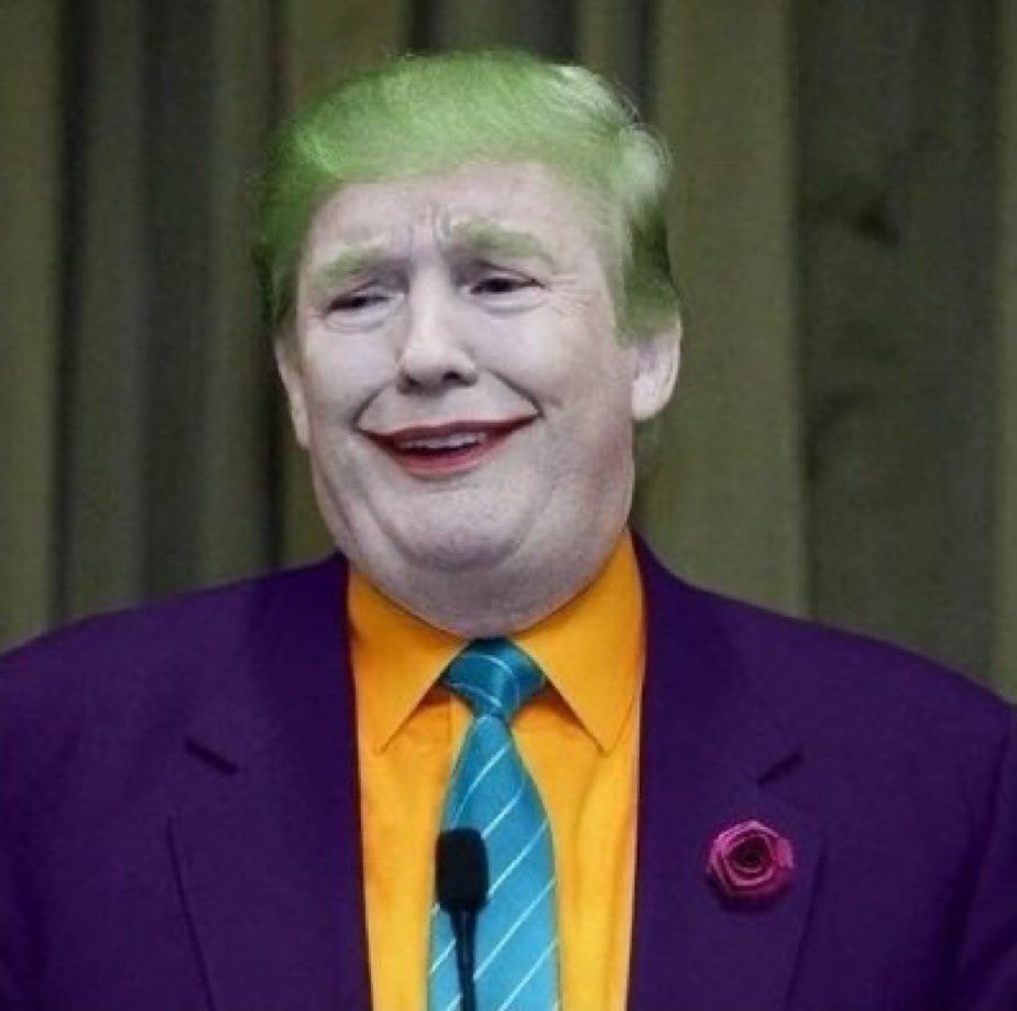 Bradley_Martin0's tweet photo. @realDonaldTrump Fuck trump piece of shit!! 💩 https://t.co/Z6rapcp6E4