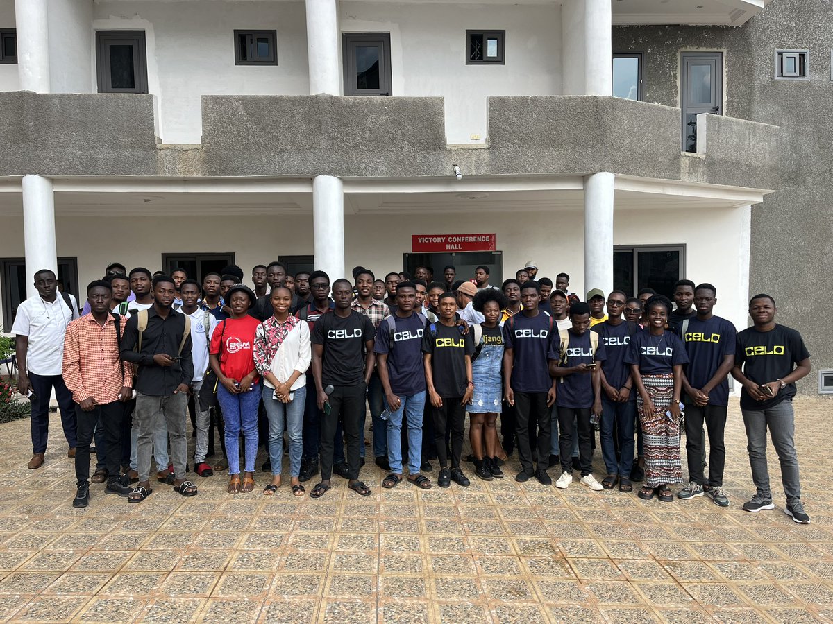 Celo_Ghana's tweet image. Celo Ghana is at it again🔥.Our event was a massive success with over 75 participants and 54+ deploying smart contracts.  🫶🏾🥹 Big thanks to everyone who made this possible. Onwards and upwards! 💚@CeloAfricaDao @Celo @CeloDevs  #CeloGhana #CELO