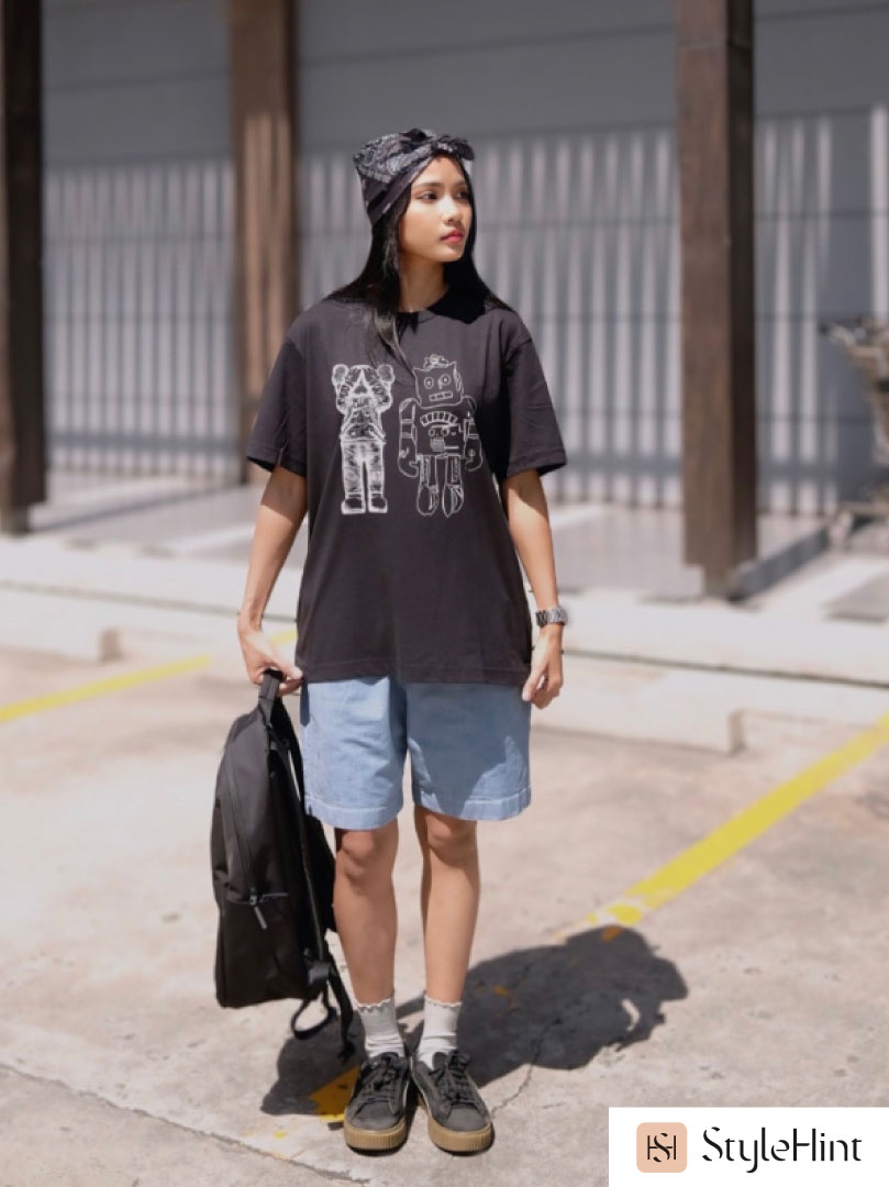 UniqloThailand's tweet photo. ส่องไอเดียแมตช์ไอเทมจากคอลเลคชันสุดฮิต UT KAWS+WARHOL กับหลากหลายลุคจากพนักงานยูนิโคล่ ลุคไหนที่ใช่คุณ
ช้อปเลยคลิก! https://t.co/rJAh5vLhOf
#UniqloThailand #UniqloTshirt #WITHUT #KAWSxUNIQLO #UT #UNIQLO #WarholFoundation #KAWSWarholUT #KAWS #stylehint https://t.co/F0Q5cKSUuM