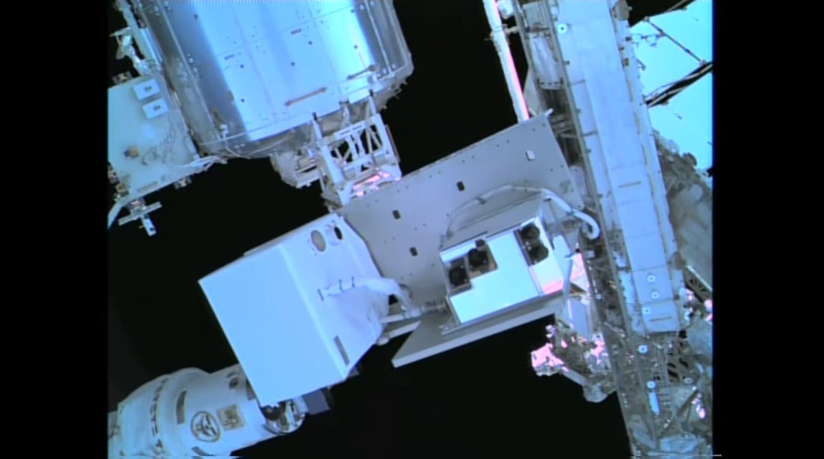 🔴 LIVE NOW! Watch one of cosine's #HyperScout M being installed by the robotic arm on the Bartolomeo platform of the International Space Station (#ISS), for the IMAGIN-e mission. One more HyperScout soon operational in space! 🛰

👉 Tune in here: youtube.com/live/6g1IMx-iI…