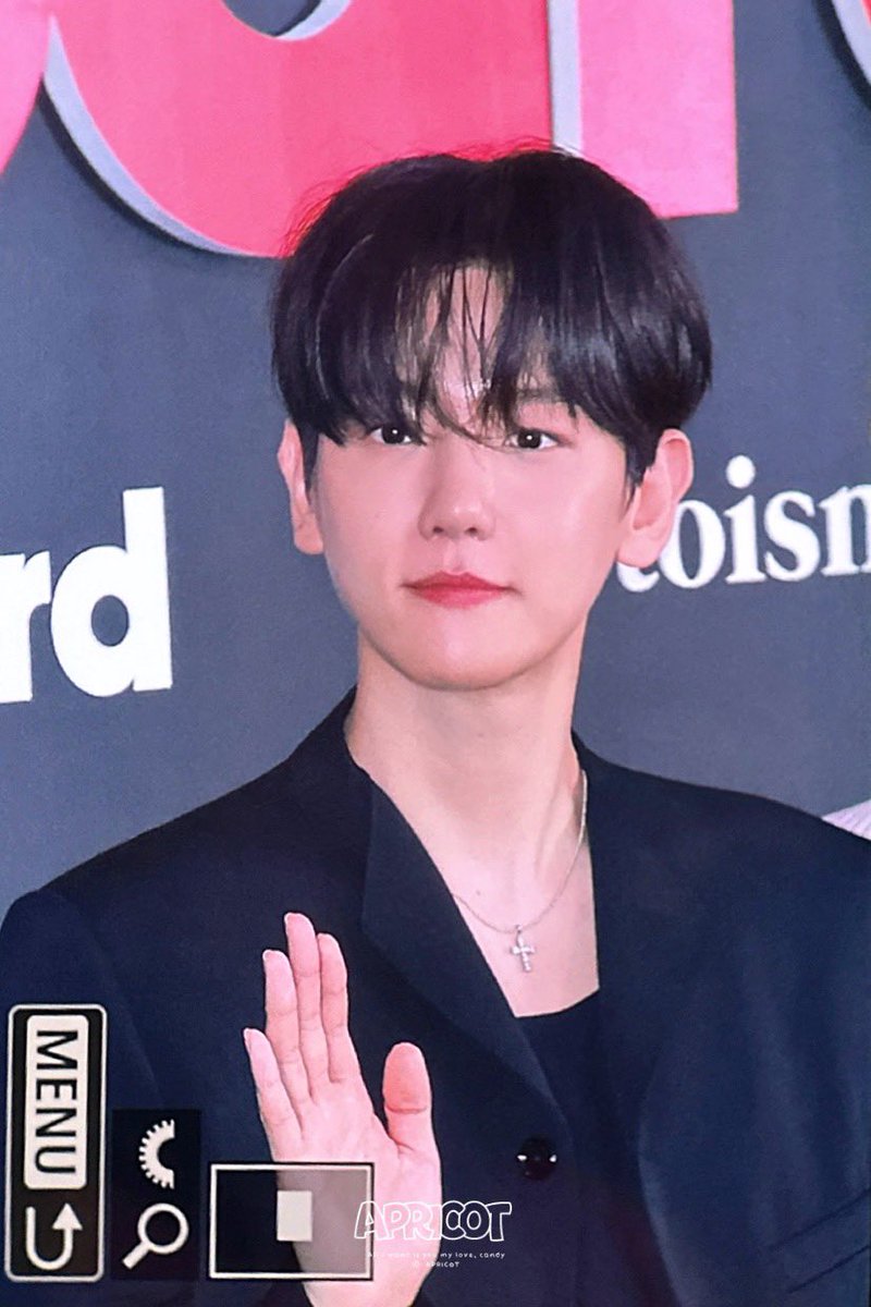 240827 

한 달만에 보는 백현이 ㅠㅠㅠ 귀여오 멋져 ㅜㅠㅠ

 #백현 #BAEKHYUN #ベッキョン <a href="/B_hundred_Hyun/">Baekhyun_EXO</a> <a href="/BAEKHYUN_INB100/">BAEKHYUN_official</a>