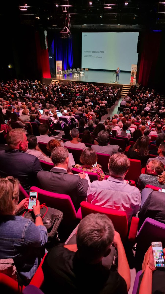 Un grand plaisir de retrouver les cadres de l’académie de Toulouse pour une rentrée sous le signe de l'engagement et de l'excellence. Ensemble, nous relevons les défis de cette nouvelle année scolaire ! #Rentrée2024 #AcadémieDeToulouse