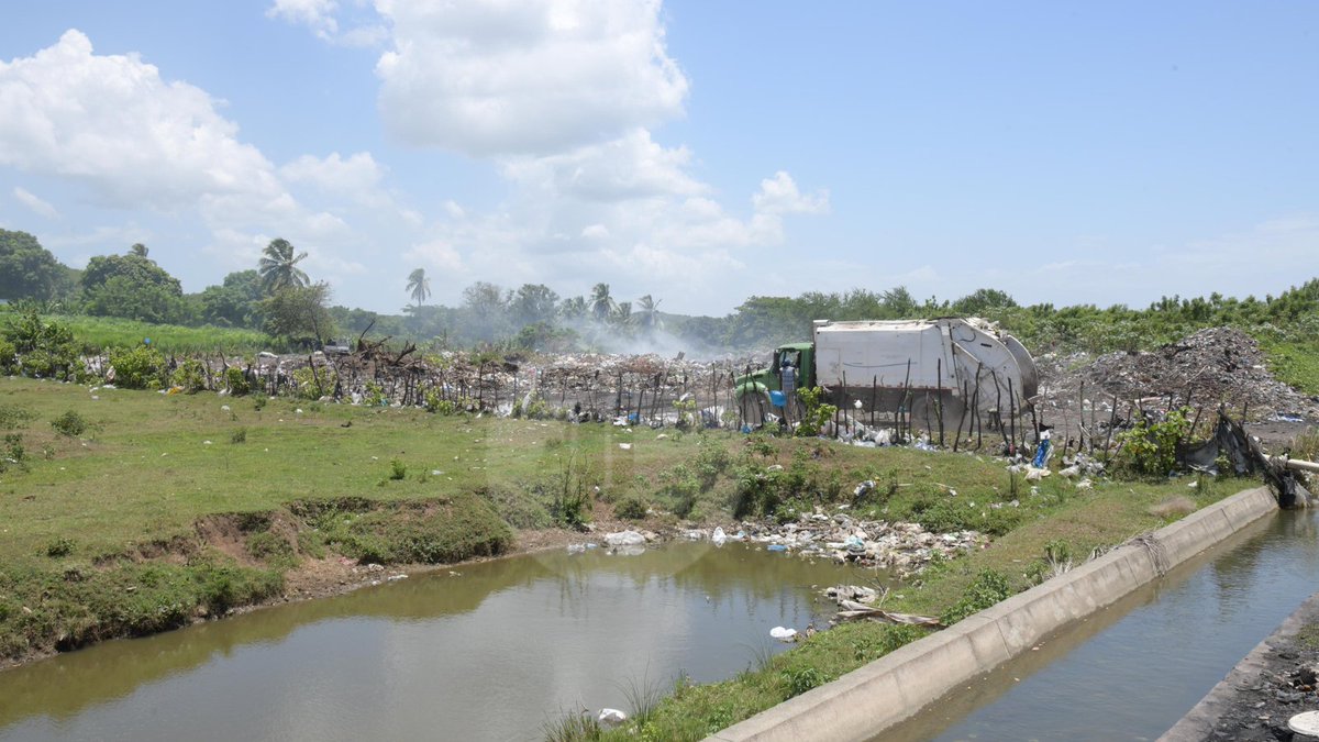 Medio Ambiente cita al alcalde de Nizao por vertedero al lado de canal de riego

🔗listindiario.com/la-republica/p…

#ListínDiario