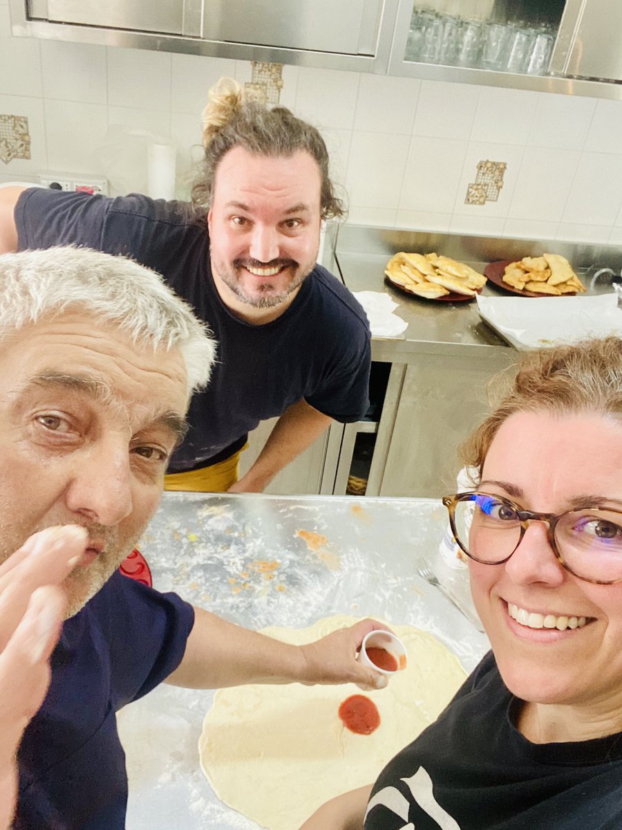 surace_laura's tweet image. A little break from
Science and … back to the origin!
Under the expert guidance of my uncle, we have produced pizza, arancini, mozzarelle in carrozza for 20 people and more to celebrate our daughter Emma turning 1 years old! 🎂🎉🥳
❤️only possible in reggio calabria!