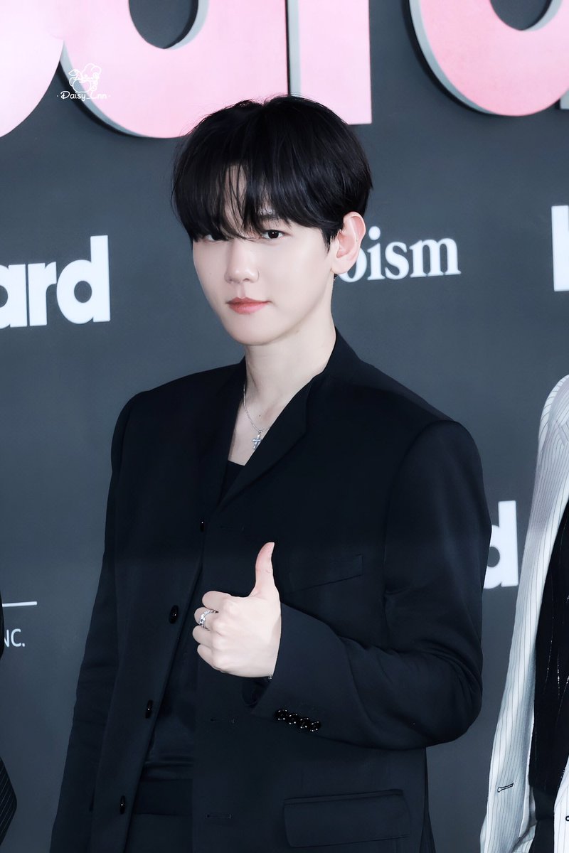 백현 오늘 빌보드 행사 instiz.net/name_enter/932…