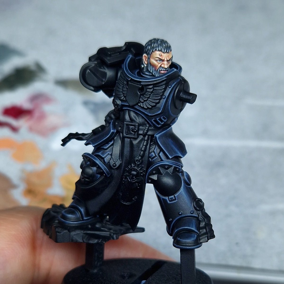 WIP Black Templar Company Champion, going for a classic knight vibe.
#warhammer #WarhammerCommunity #warhammer40k