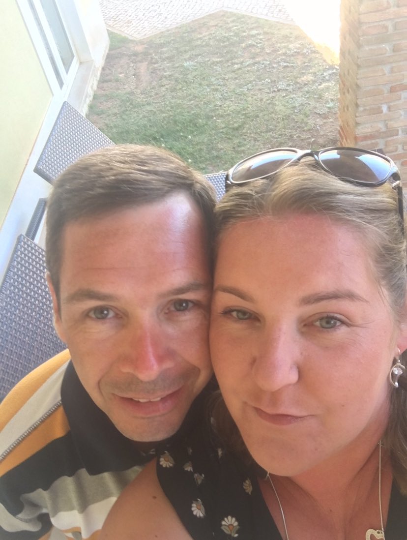 Today we celebrate our Silver Wedding Anniversary. Lucky lady to be 25 years married to my best friend. Through all the laughter, tears, tantrums (been many) and 4 kiddies he’s been my constant 💕