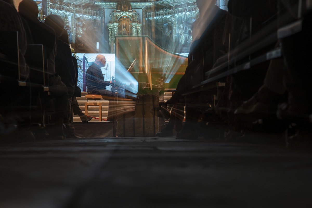 FestSantander's tweet photo. 🎶 Bach, la música infinita. “El arte de la fuga” y Kenneth Weiss. Marcos Históricos del FIS en la Colegiata de Santa Juliana de Santillana del Mar 💫
📸 Pedro Puente / FIS
#73FIS #SomosFIS @CosmeMarina @aytosantillana @FestClasica https://t.co/3QYvIPZ0FD