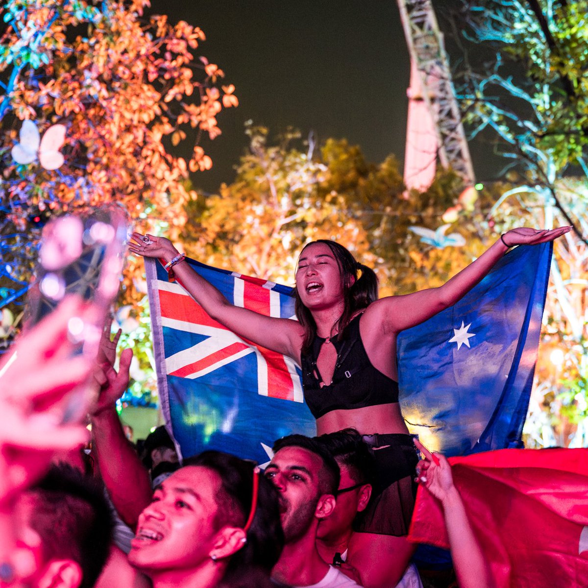 NEON Countdown tweet media