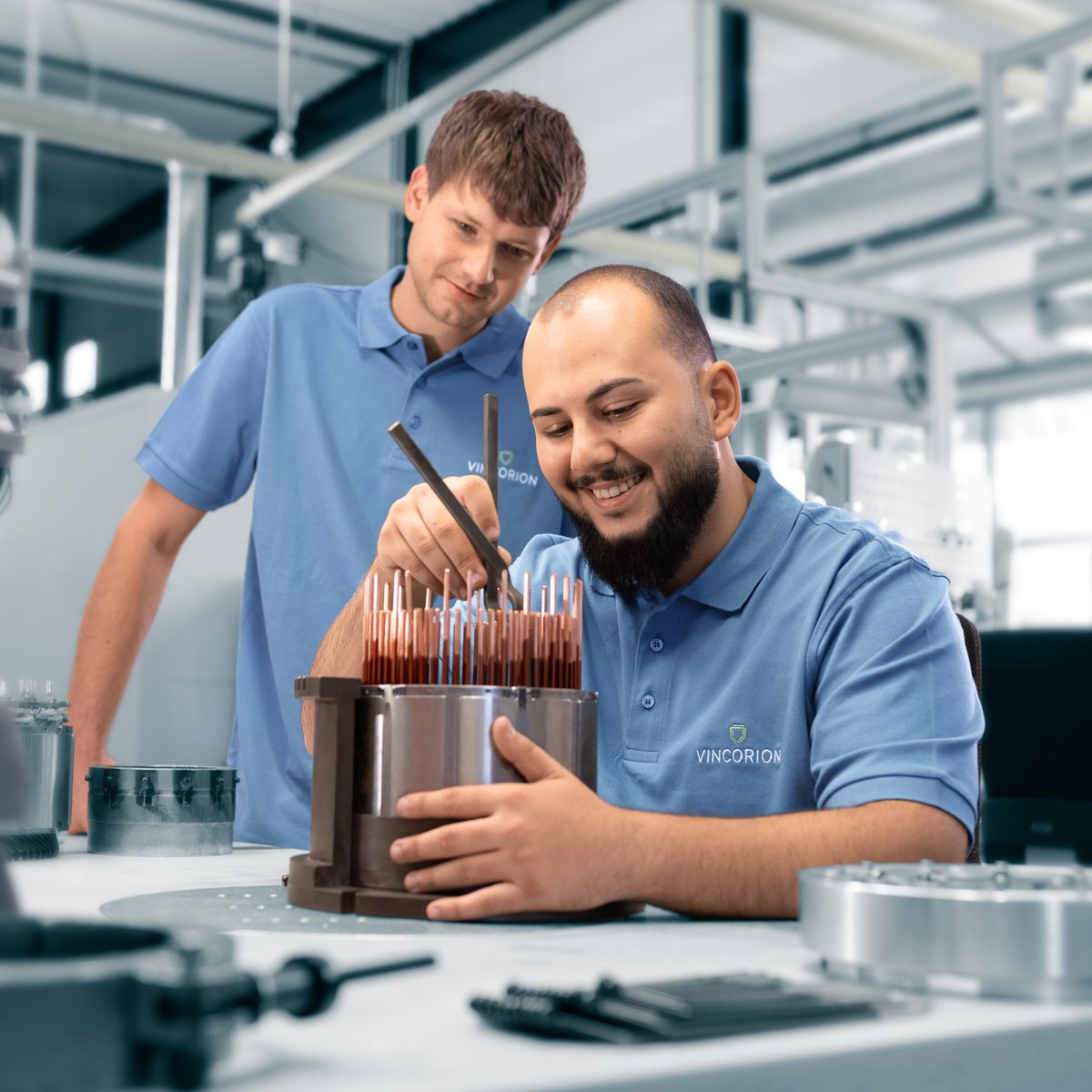 VINCORION meldet starkes Wachstum. Aufgrund zahlreicher neuer Aufträge werden wir unsere Produktionskapazitäten an allen 3 deutschen Standorten ausbauen: vincorion.com/zwischenbilanz…