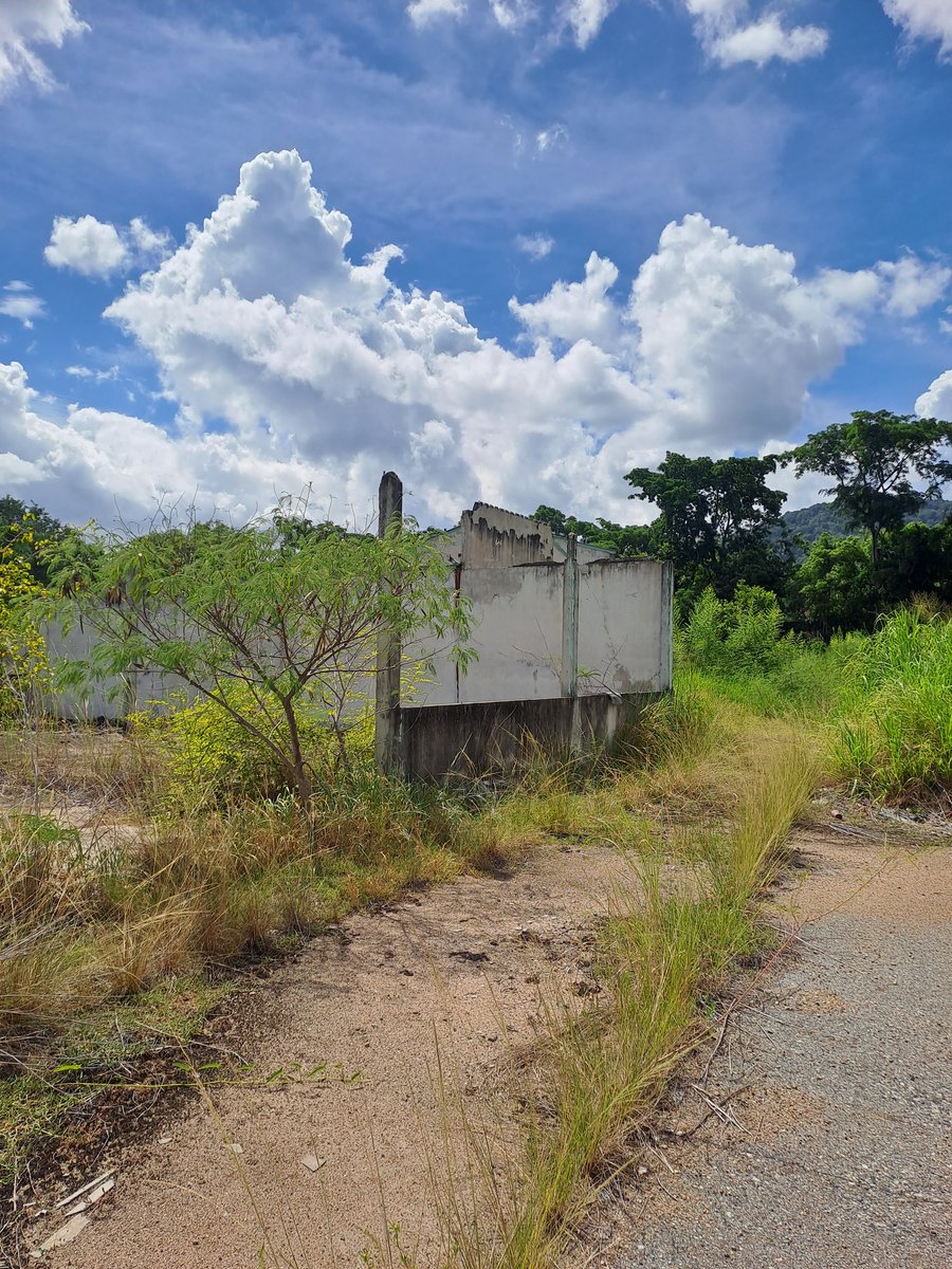 เงียบสงบ... ปลอดคน...มีเวลาแล้วเจอกันนะ 
สายเอาดอร์