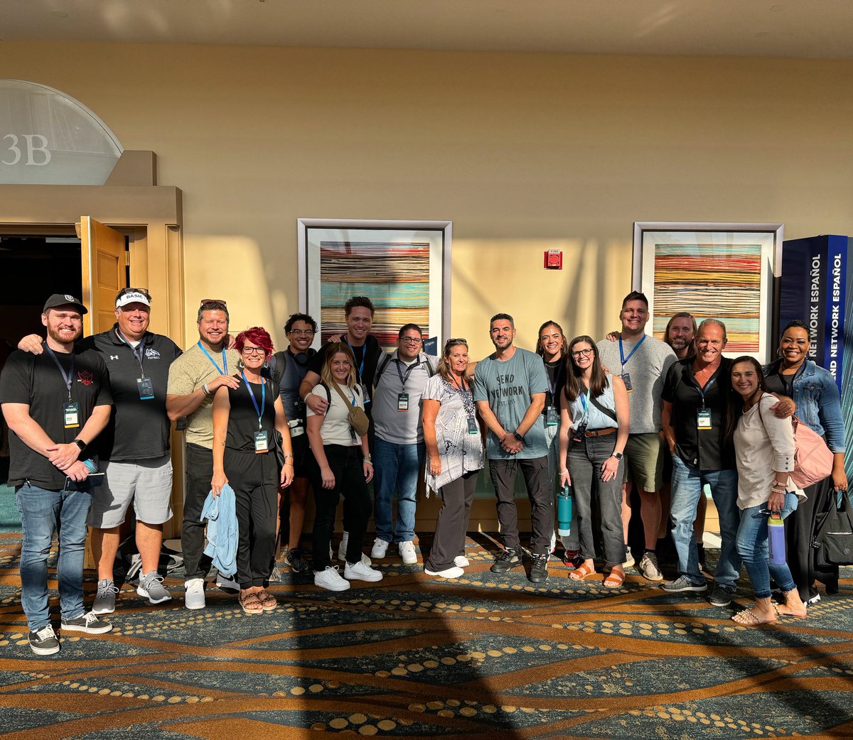 sendvegas's tweet photo. Better together 🤝
Just some of our Send Vegas crew getting together at the @sendnetwork Gathering this week in Long Beach, CA!
#SendVegas #SendLV #SNG24 #wearesendnetwork https://t.co/6qh77NefxT