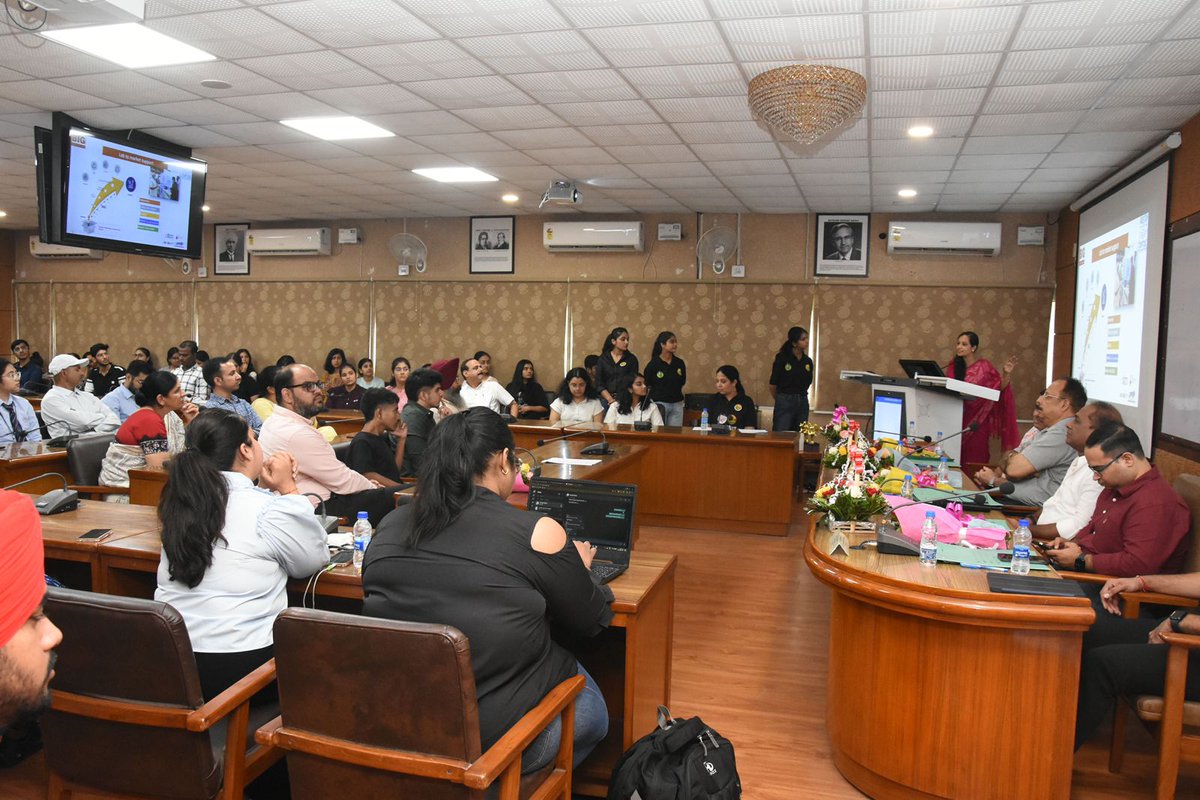BIRAC_2012's tweet photo. Glimpses of the #GlobalBioIndia2024 Roadshow at Panjab University https://t.co/Y4x4jV3qqJ