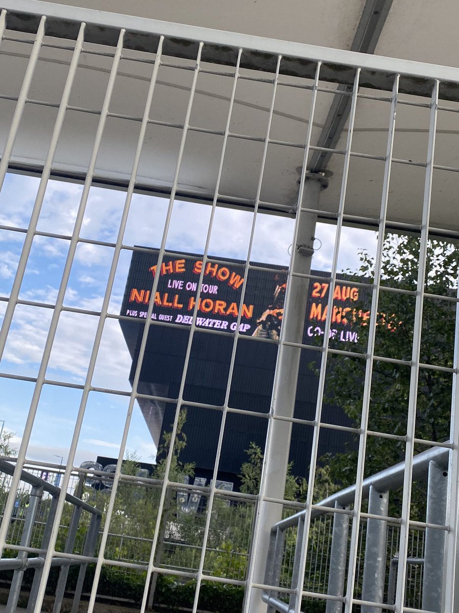 chxntm's tweet image. okay let’s go