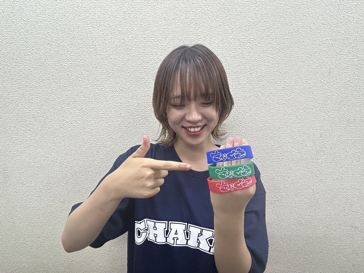 ゲリラグッズ解禁】 🧤ロゴラバーバンド 赤/青/緑 500円 🧤ロゴ