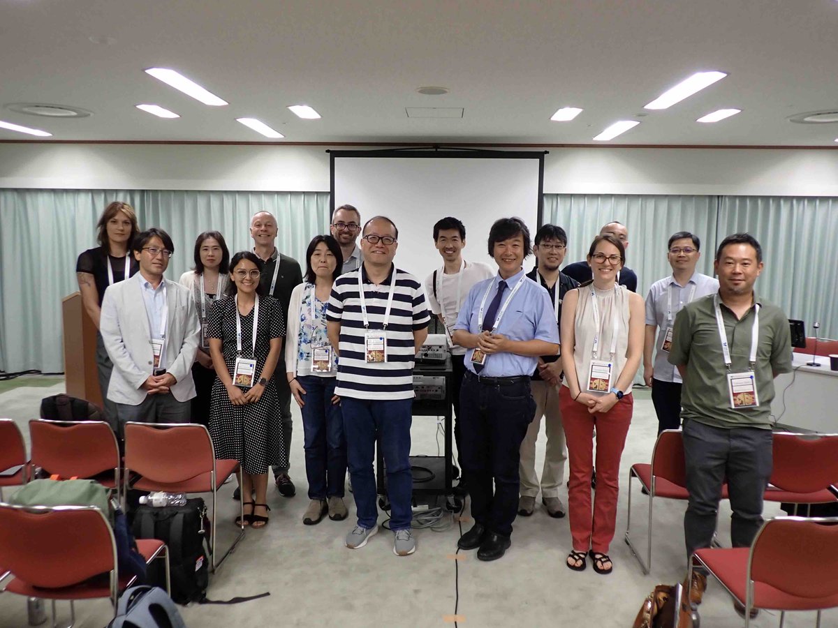 Chairing the symposium 10-2 "Extended phenotypes emerging across insects, plants and microbes" with Takuya Sato, Susumu Katsuma, Carolyn Elya and Charissa de Bekker