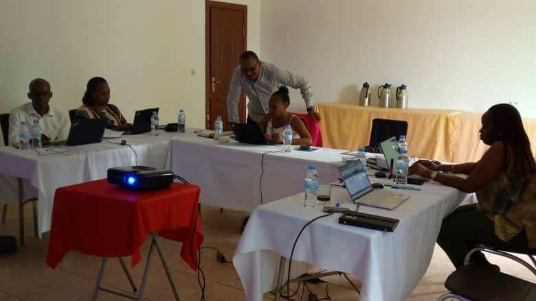 sharpenskills's tweet photo. This week, Sharpen Skills is leading an intensive intermediate Excel training for Norwegian People's Aid Rwanda. We're building on existing skills to boost Excel proficiency and elevate their work. #ExcelTraining #SkillsForSuccess #SharpenSkills https://t.co/Ts4ZodimlE