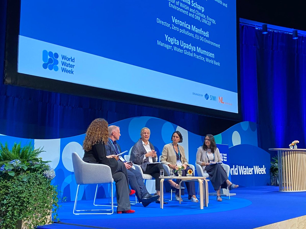 Bruce Gordon (@brucegordon_wsh) on Twitter photo Important points from Cecilia Scharp at #WorldWaterWeek: Clear definitions & indicators are needed to guide investments and track progress in climate-resilient #WASH. <a href="/JMPWASH/">JMP</a> <a href="/UNICEFwater/">UNICEF Water</a> <a href="/WHO/">World Health Organization (WHO)</a> and <a href="/sanwatforall/">Sanitation and Water for All</a> are working together on these efforts. More: tinyurl.com/zfaue27s Important points from Cecilia Scharp at #WorldWaterWeek: Clear definitions & indicators are needed to guide investments and track progress in climate-resilient #WASH. <a href="/JMPWASH/">JMP</a> <a href="/UNICEFwater/">UNICEF Water</a> <a href="/WHO/">World Health Organization (WHO)</a> and <a href="/sanwatforall/">Sanitation and Water for All</a> are working together on these efforts. More: tinyurl.com/zfaue27s