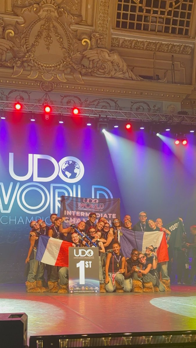 Meyzieu brille sur la scène mondiale ! 🌍🎉

Les danseurs de l’école de danse de Meyzieu sont devenus 𝗖𝗵𝗮𝗺𝗽𝗶𝗼𝗻𝘀 𝗱𝘂 𝗠𝗼𝗻𝗱𝗲 𝟮𝟬𝟮𝟰 𝗱𝗲 𝗦𝘁𝗿𝗲𝗲𝘁 𝗗𝗮𝗻𝗰𝗲 𝗮̀ 𝗕𝗹𝗮𝗰𝗸𝗽𝗼𝗼𝗹, en Angleterre ! 

Meyzieu est fière de vous ! 🇫🇷