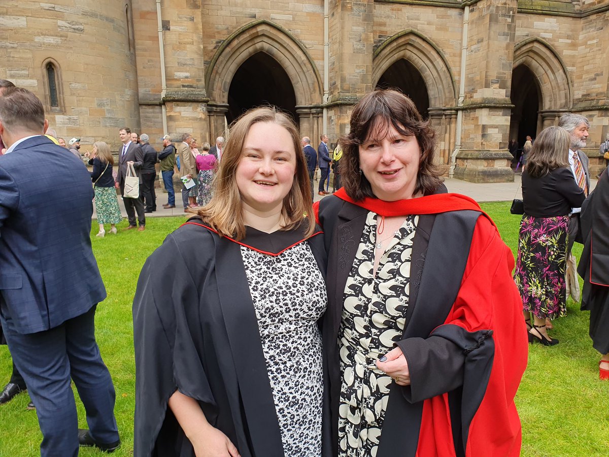 Helenecologist's tweet photo. My lovely student @_charlottetom graduated with a 1st class honours degree in Wildlife &amp; Conservation Management from @SRUC yesterday at Bute Hall. I'm so proud of her - she'll have a brilliant career ahead of her. Well done Charlotte 👏🥳🥂 https://t.co/5P4O8XTA5x