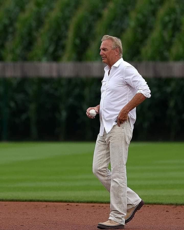 Kevin Costner (@kevincostner36) on Twitter photo 