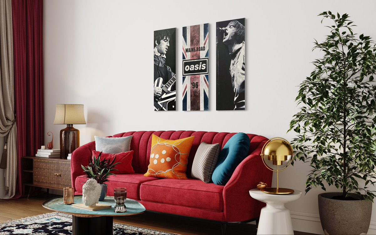 ‘96
Triple canvas painting from the historic Maine Road gig in 1996.

DM me if you’re interested in owning this one-off statement piece.
#Oasis #oasis2025 #oasisreunion #NoelGallagher #LiamGallagher