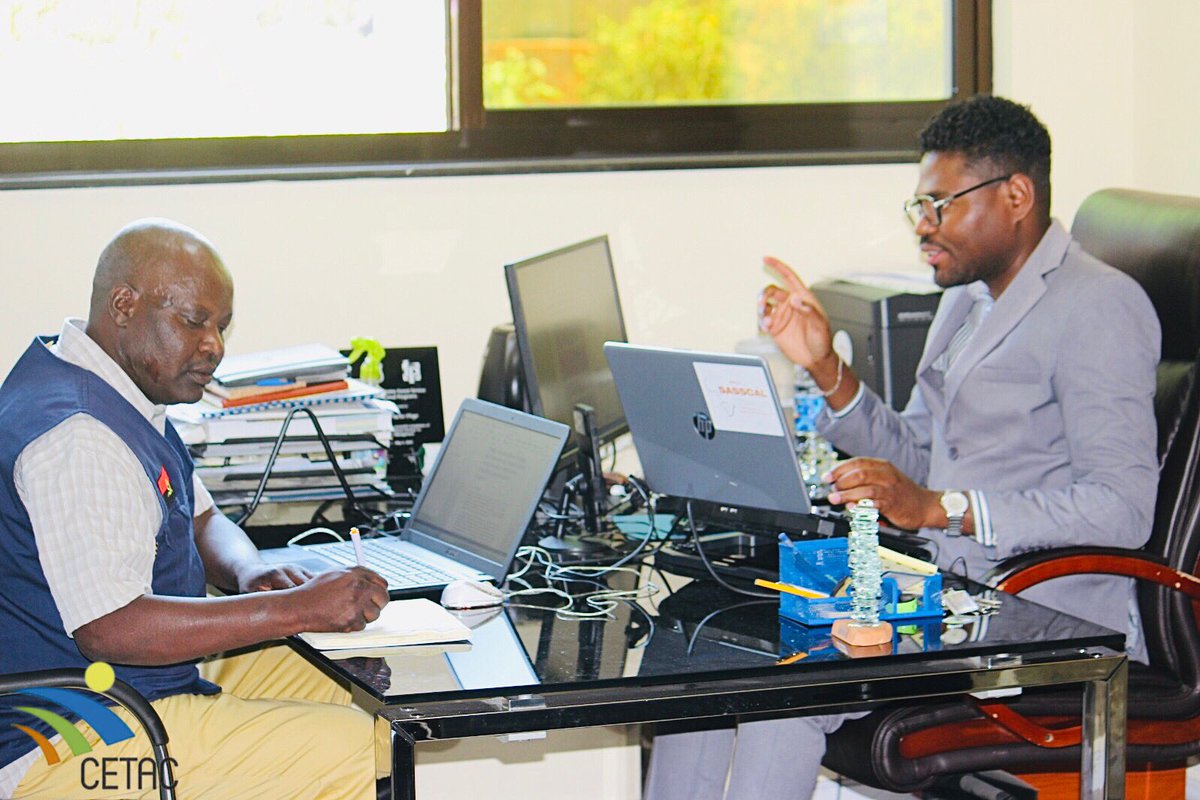 cetac_gov_ao_'s tweet image. O Centro de Ecologia Tropical e Alterações Climáticas em cooperação com a Sasscal, elaboram projecto: Revitalização e Proteção das Nascentes do Planalto Central de Angola, para o Benefício da População da Província do Huambo.

#cetac #sasscal #angola #huambo #sul #projecto #ambie