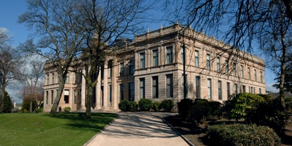 We are always looking to get feedback from our customers to see if there is anything you think could be improved on. We’ve created a short survey about the Dick Institute and would  love to hear your views smartsurvey.co.uk/s/Dick_Institu…