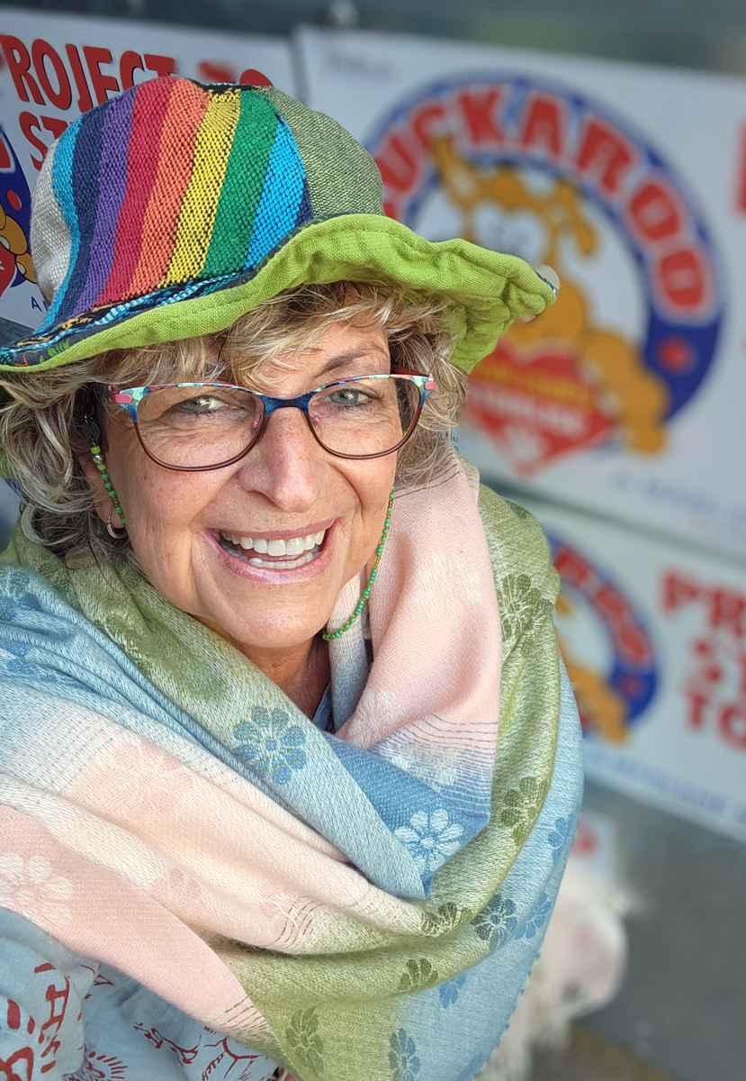 marleneneumann's tweet photo. I certainly won't leave this life having just one label,  but rather having experienced wearing many different hats.

I hope you have crossed my path 📷 📷 or better yet I hope our paths will still cross 📷.

#gratitude #thevoiceofnature #lifelessons #whatweknow #mindfulness https://t.co/t5PYytQY2V