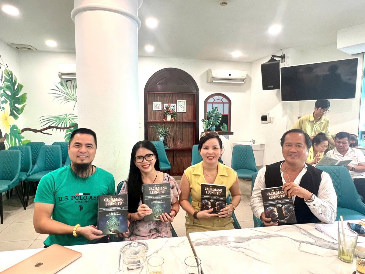 Quantum Leap
Don't miss the opportunity to own a BLOCH NFT and start your journey to leverage compound profits and break through in the quantum age! qmp.world

#Bloch #BlochNFT #QuantumLeap #USDQ