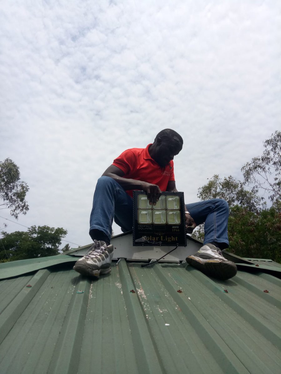_perfectsquare's tweet photo. Safeguard your homestead with PERFECT SQUARE Solar SECURITY Lights.

Call 0705561607 or email info@perfectsquare.cc https://t.co/GykqvAKSus