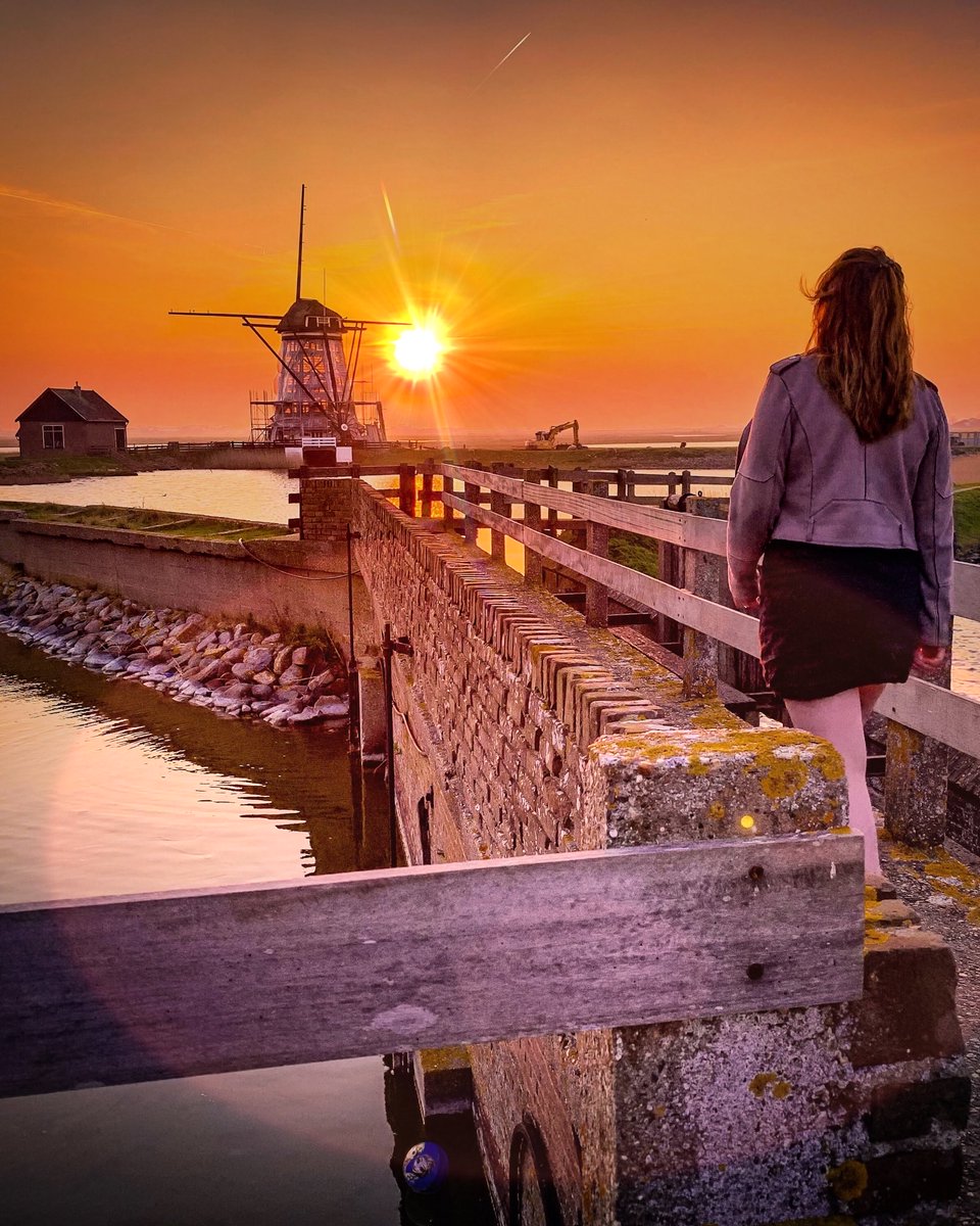 𝕃𝕚𝕤𝕖𝕥𝕥𝕖 𝕋𝕙𝕖𝕚𝕛𝕤𝕤𝕖𝕟 tweet media