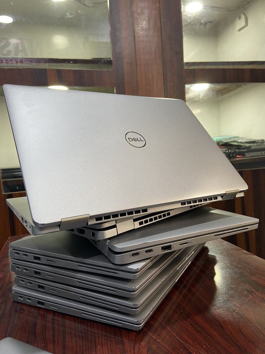StoicGadgets's tweet photo. Dell 5320 13.3" 2.4GHz i5-11th Gen, 16GB RAM, 256GB SSD Windows 11
#stoicgadgets #windows11 #11thGen #16GB #16GBRam #DellLaptop #Dell #delllatitude #5320 https://t.co/2UVayosYtw