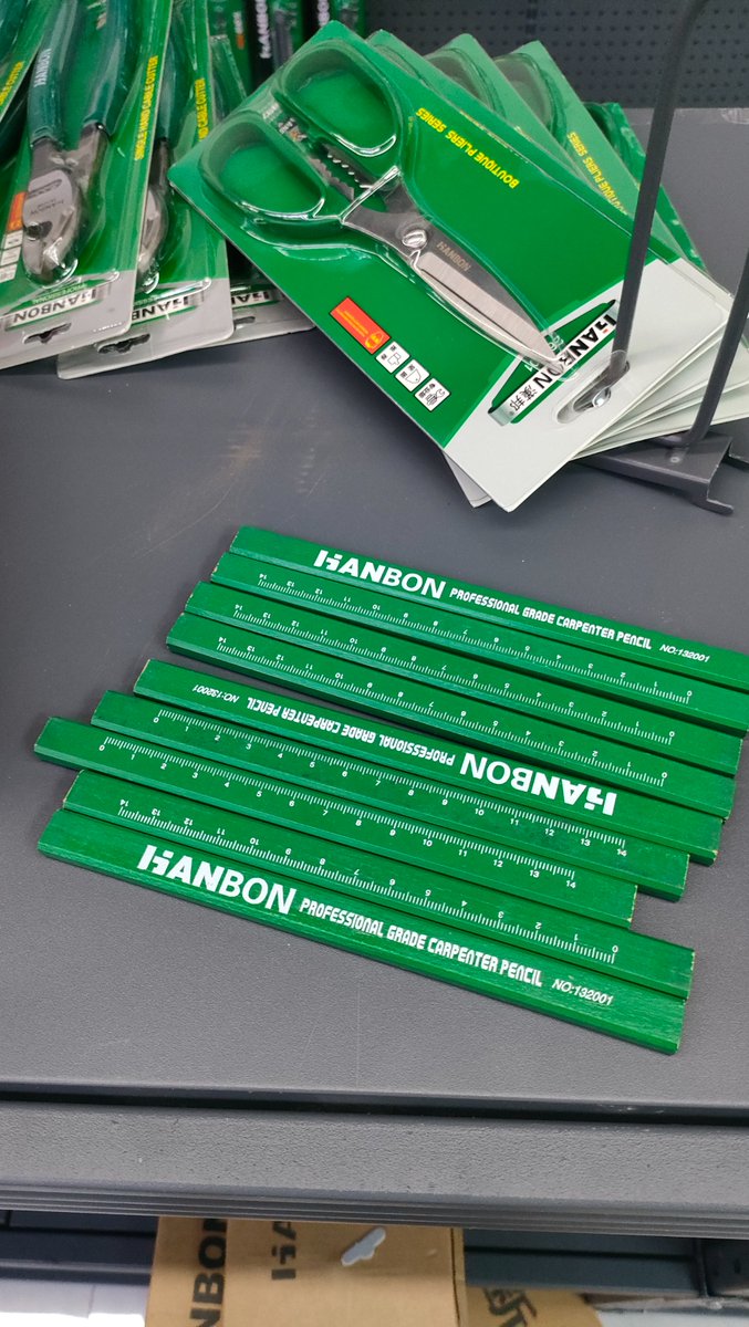 EthanCui03's tweet photo. 📷HANBON Hot Tool: Carpenter’s Pencil.Welcome inquiry!
📷Contact Me for CATALOGUE, 16 categories with over 3000 SKU.
📷 Welcome inquiry-  Ethan Cui
Tel/ Wechat / Whatsapp： +86 15318583935
Email：ethan@hanbangtools.com
#carpenterpencil #carpenterpenciltools #handtools #hardware https://t.co/LTqZb2iGCE