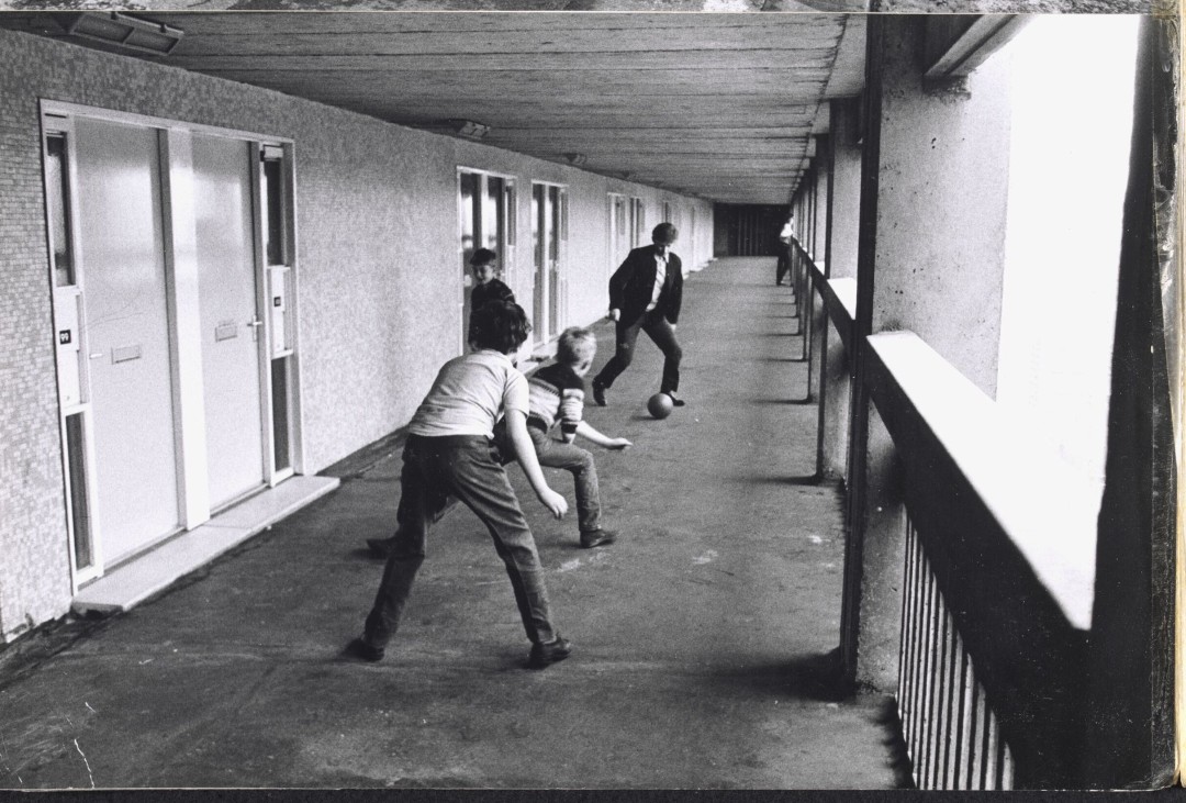 Roger Mayne (1929–2014) was a self-taught British photographer known for his intimate portrayal of post-war life in the UK during the 1950s and 1960s.

His photographs show the experiences of working-class communities, with a focus on children’s play and social interactions.