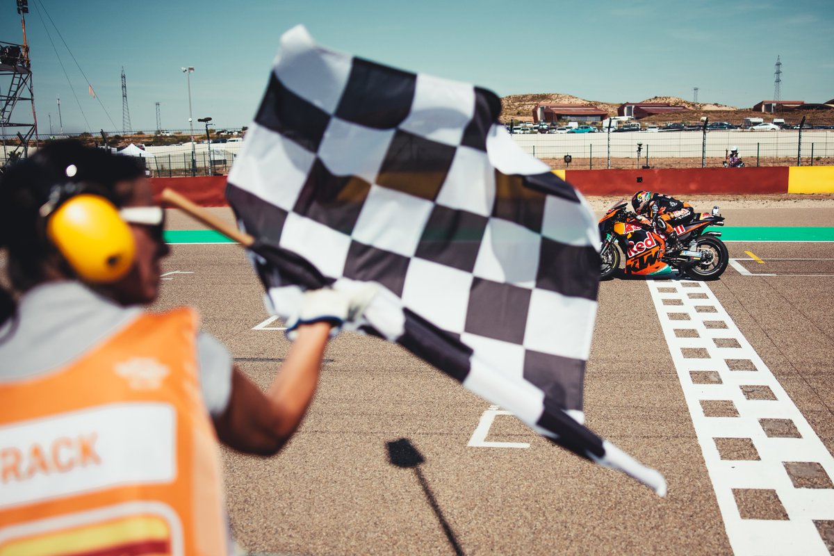 Last time out in Aragon.

We can't wait to go back and get racing this weekend!

#KTM #ReadyToRace #AragonGP 🏁