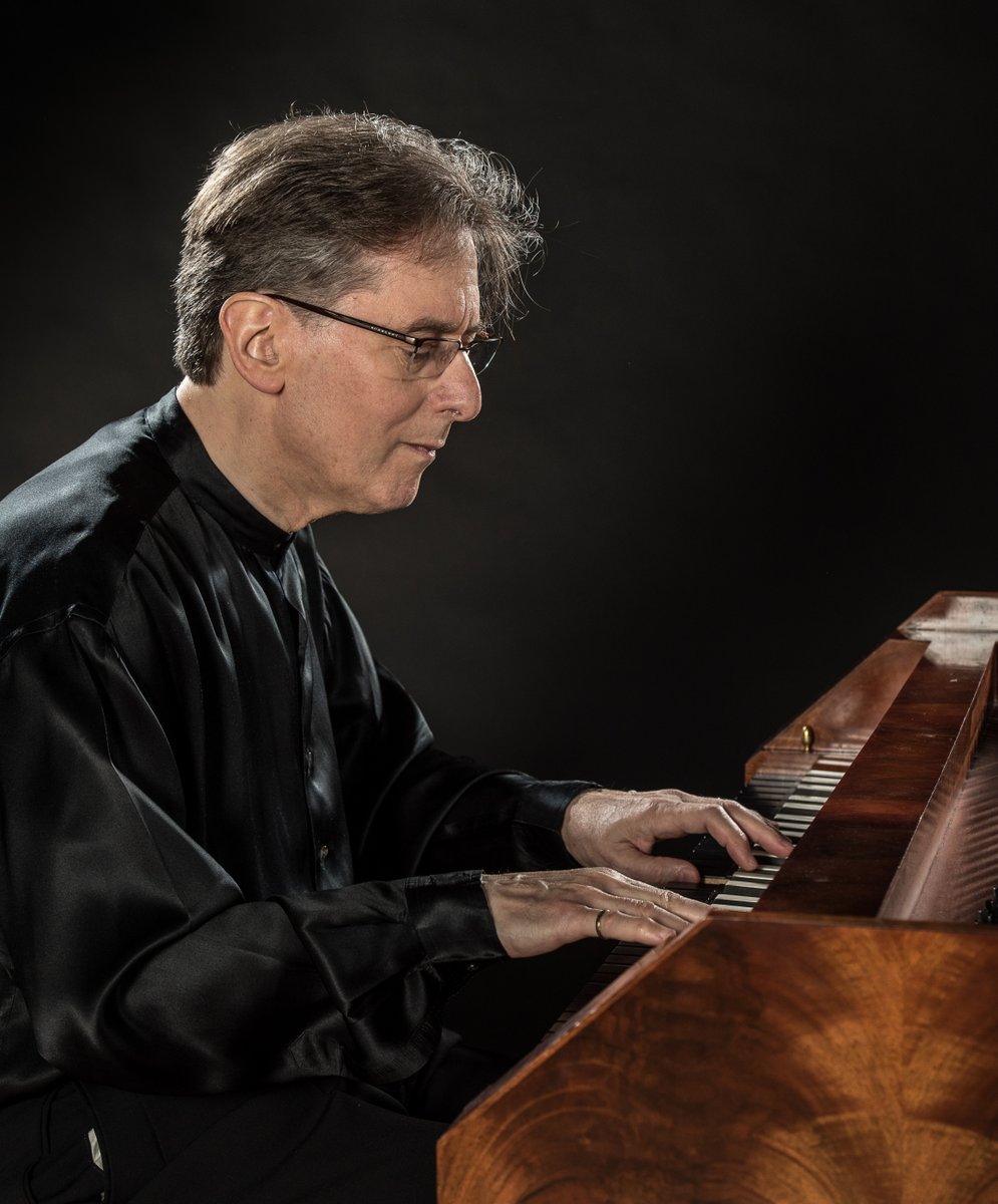 artiummedia's tweet image. Renowned pianist Robert Levin talks to David Osenberg at @WWFMClassical about his 30-year collaboration with the @AAMorchestra, releasing 13 albums showcasing Mozart&apos;s complete works for keyboard and orchestra.
wwfm.org/show/cadenza-w…
